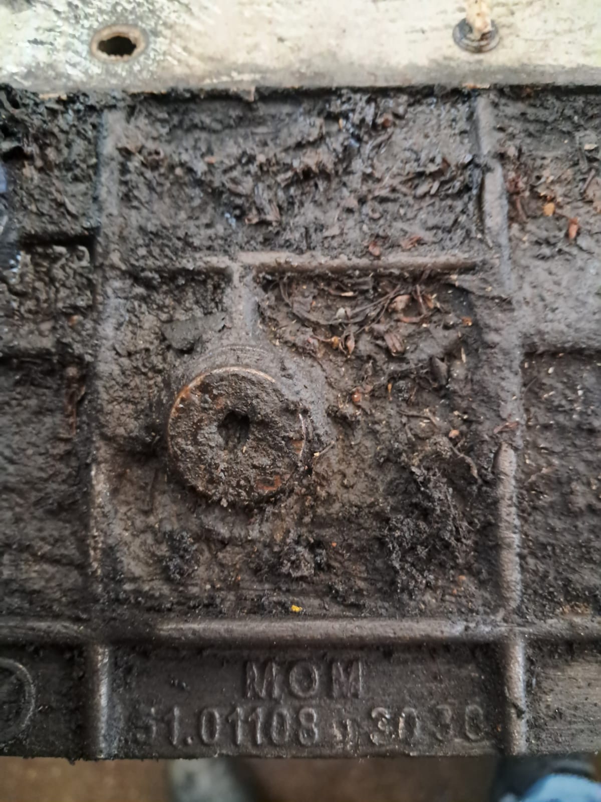 Скоба блока цилиндров man D0836